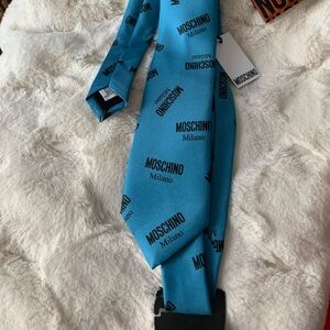 COPY - Moschino Silk Tie